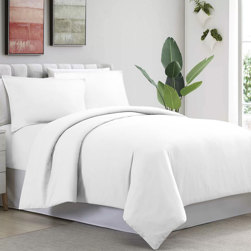 Humiston Solid Colour Duvet Cover Set with Pillowcases Included, King Duvet Cover + 2 Standard Pillowcases, White