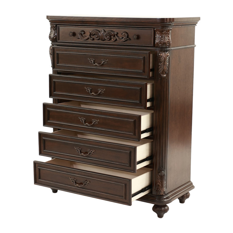 Corriganville 37.6'' W 6 - Drawer Chest in Antique Cherry