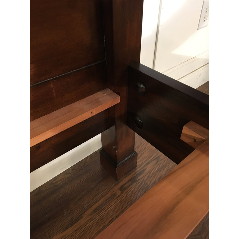 Pencil Post Bed, Queen