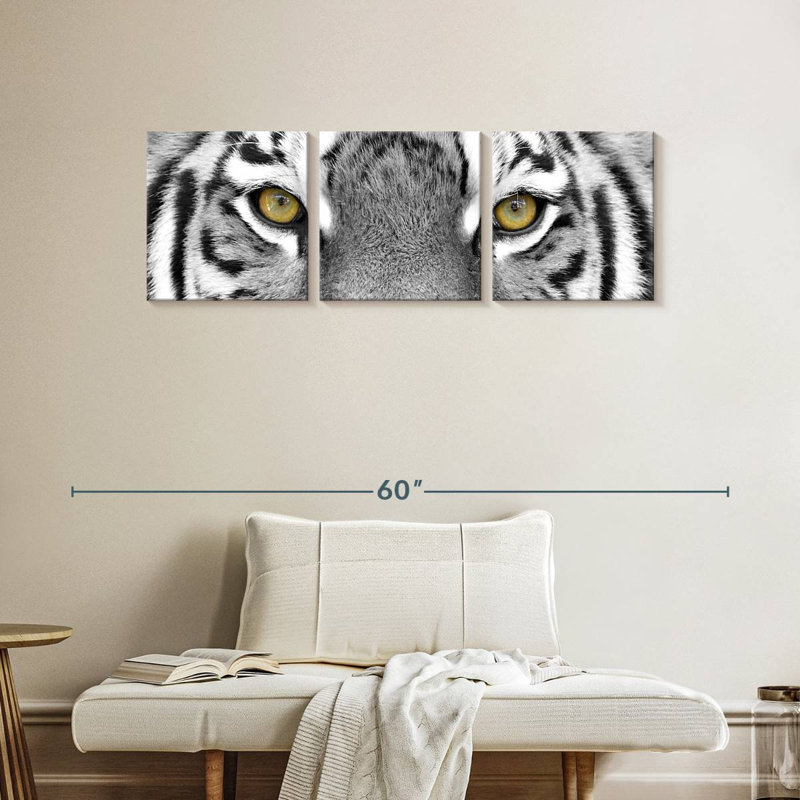 «White Tiger Eyes», impression panoramique sur toile tendue 3 pièces, H 15 po x l 47 po x P 1,25 po