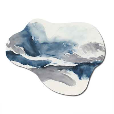 À travers les nuages bleus saphir I - art mural asymétrique abstrait à encre liquide en forme de nuage