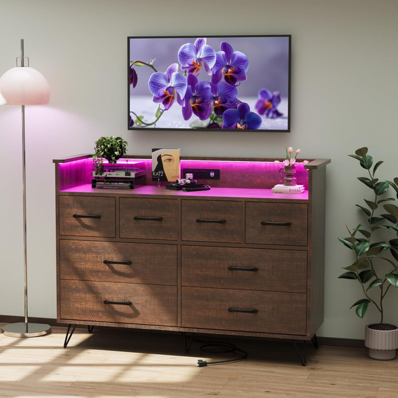 Commode 8 tiroirs avec lumière DEL et station de charge, Noir, noir, noir, noir, Brun