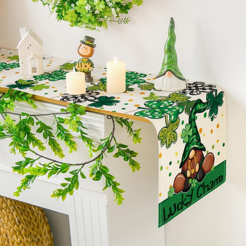 Chemin de table Gnome Lucky Charm