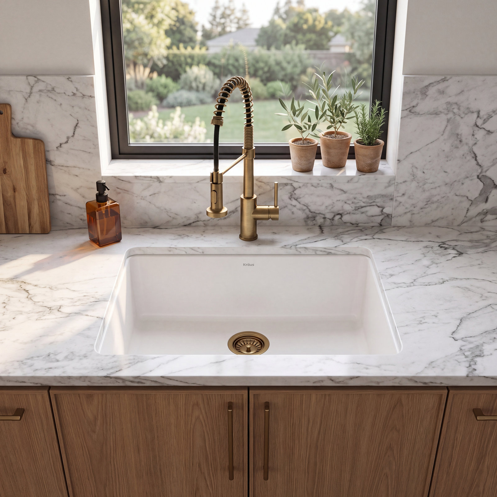 Pintura™ 32" Enameled Steel Undermount Sink