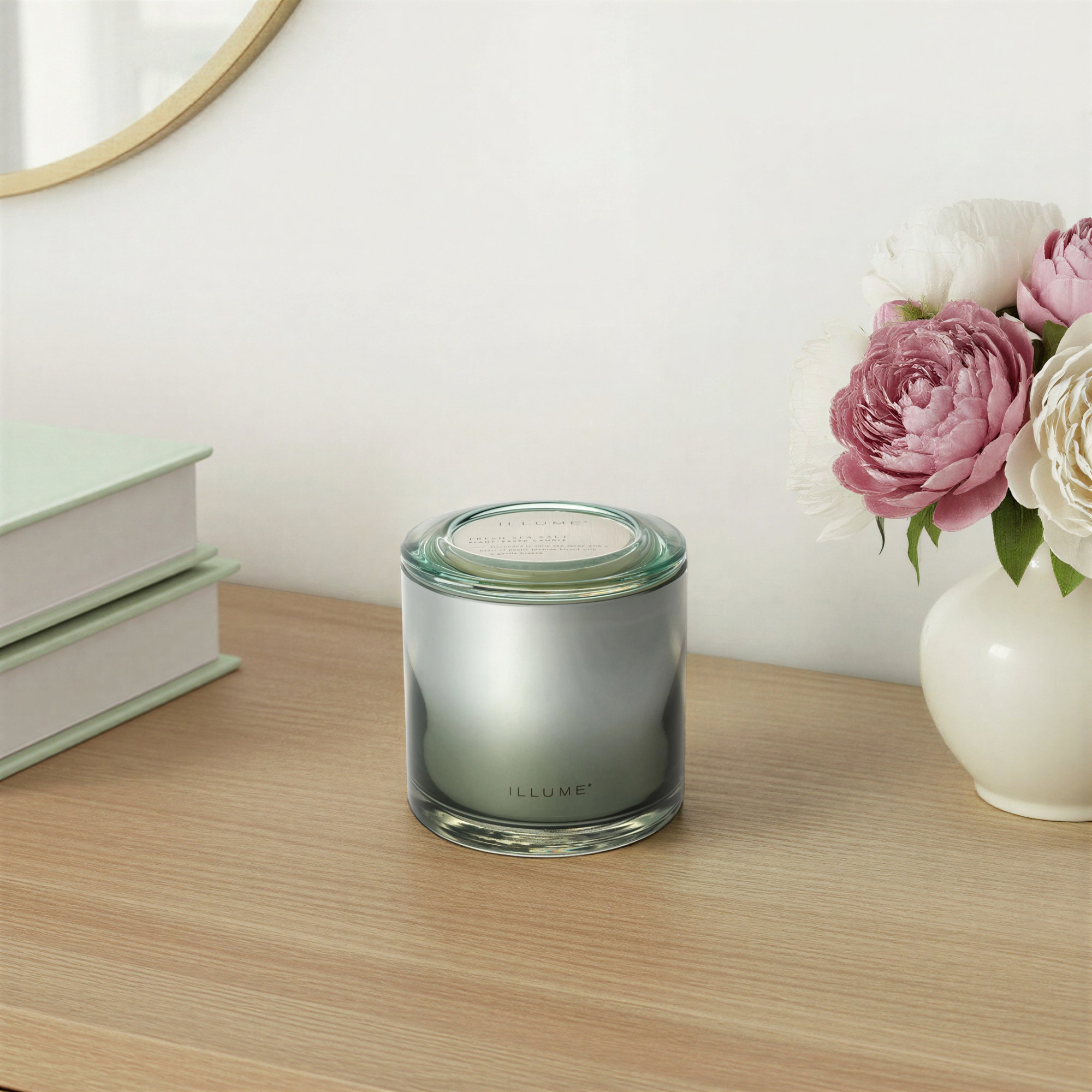 ILLUME Beautifully Done Essentials Fresh Sea Salt Statement Glass Scented Candle, Statement Glass