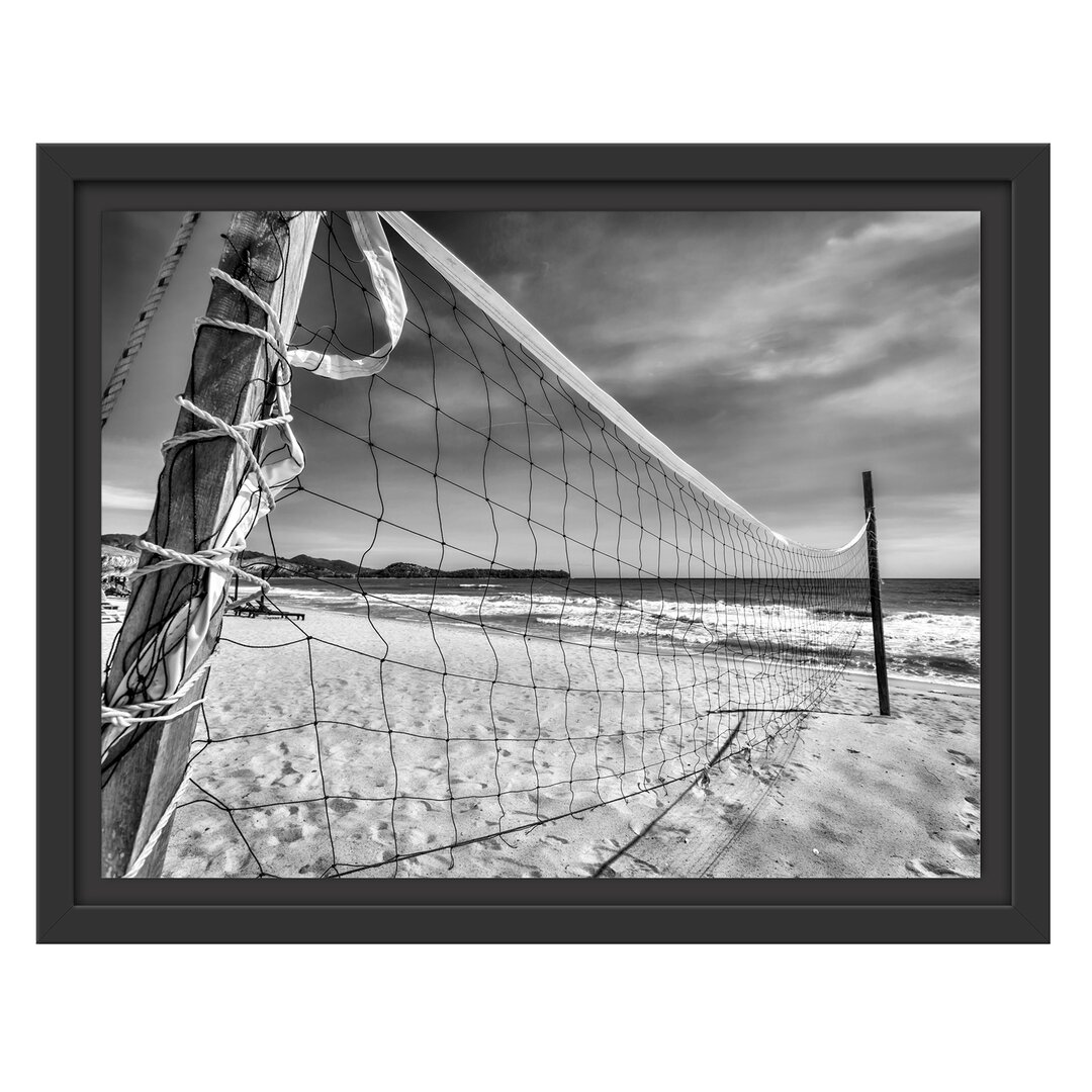 Gerahmtes Wandbild Volleyballnetz am Strand