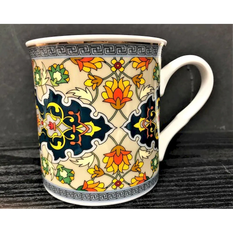 Grande tasse à motif Étienne, Motif géométrique