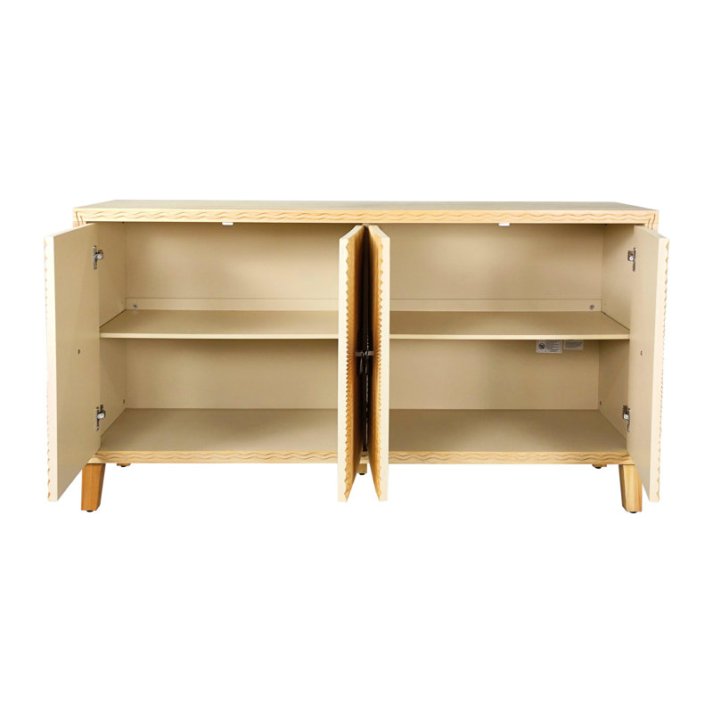 Armoire à porte avec beaucoup de rangement pour la vaisselle et plus pratique