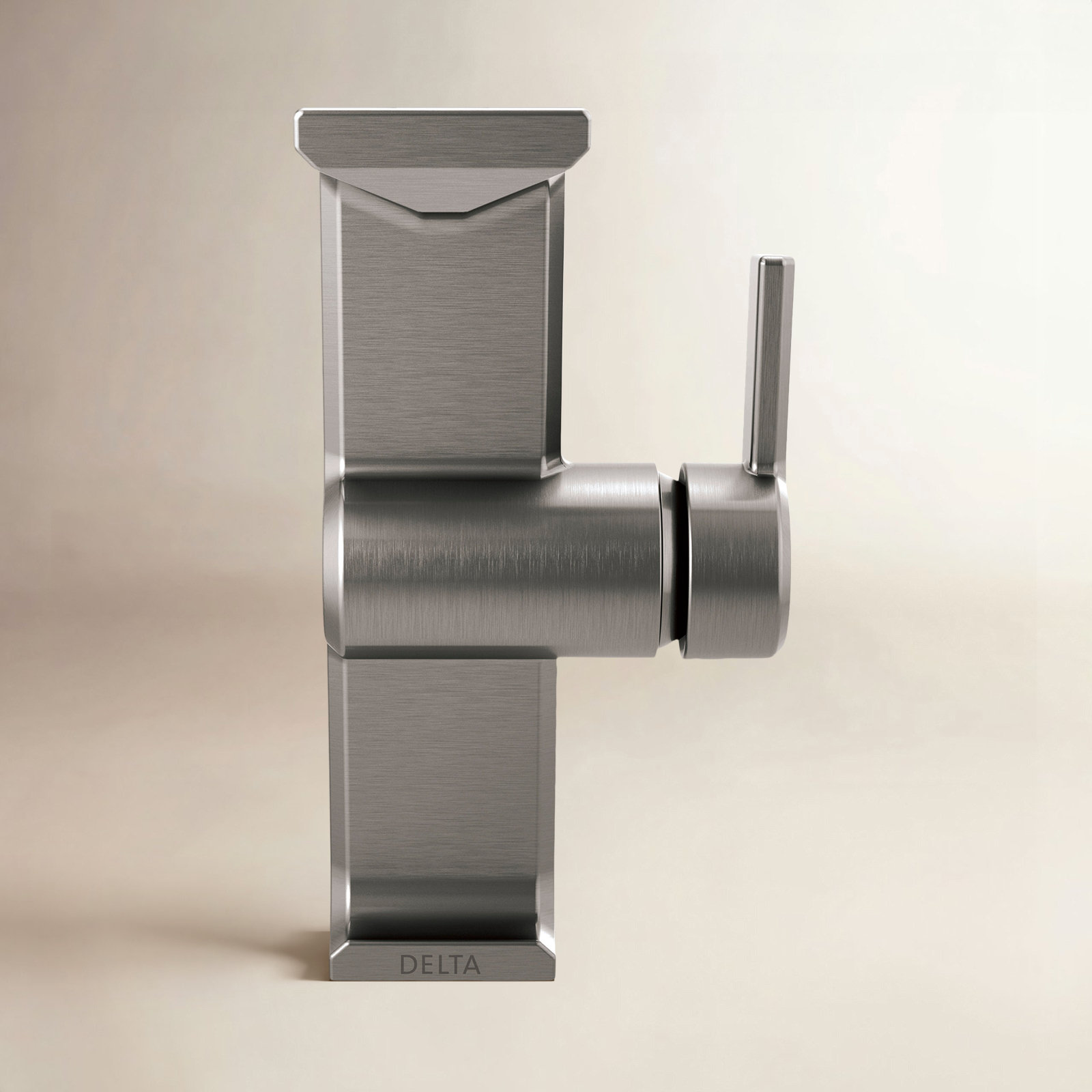 Pivotal® Single-Hole Faucet with Drain Assembly, Black Stainless