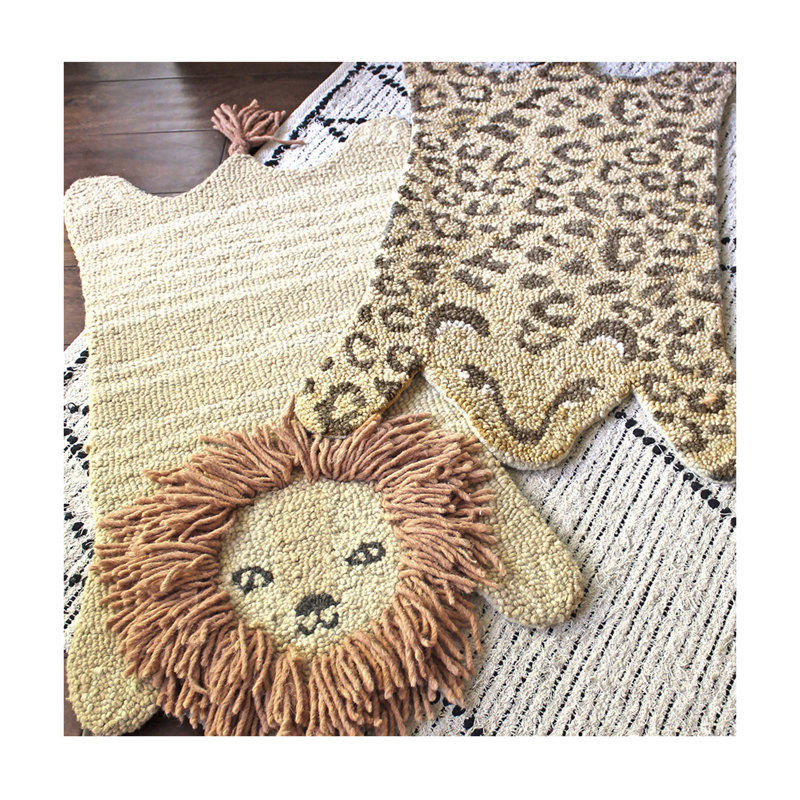 Lion Shape Rug