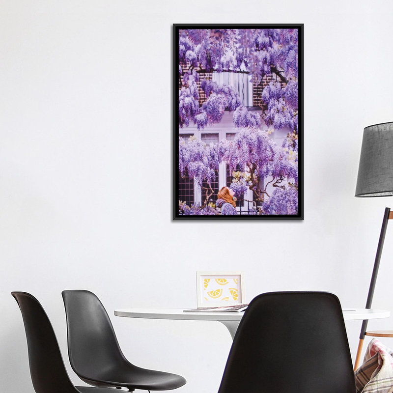 Glycine à Londres ! par Hobopeeba-reproduction de photo, Toile avec cadre noir, Pas de tapis, H 40 po x l 26 po x P 1,5 po