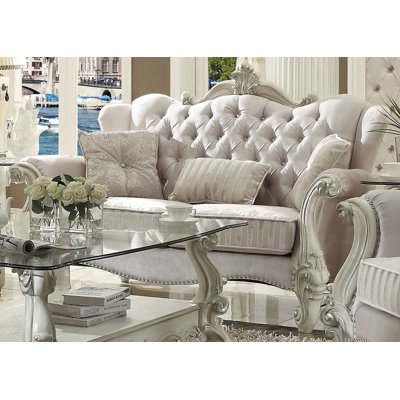 Amalia 69"l Loveseat