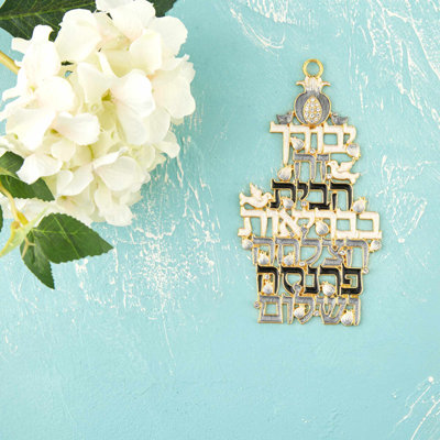 Wall Decor on Crystal