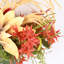 Fleurs artificielles de dahlia dans un pot en métal rustique, arrangement floral chic, bouquet de fausses fleurs pour la table de campagne