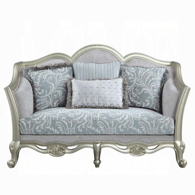 Qunsia Loveseat w/4 Pillows