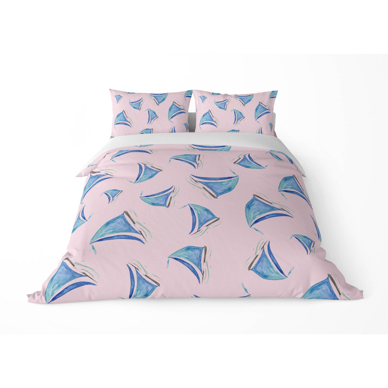 Summer Sailboats 3- Piece Decorative Lightweight Comforter Set, Queen Comforter + 2 Standard Pillowcases, Pink