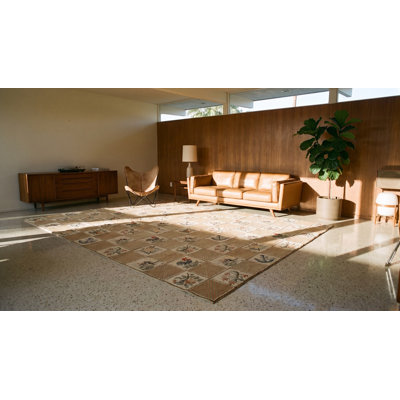 Grand tapis crocheté antique en laine ivoire