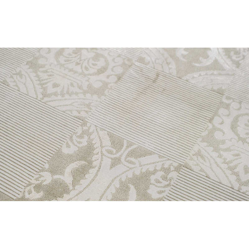 Hand Woven Wool Geometric Area Rug