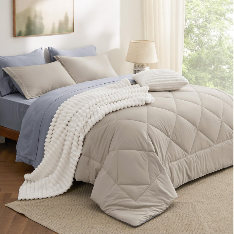 Best Seller Bedsure Comforter Set Reversible Bedding for All Seasons-89GSM, California King Comforter + 4 Additional Pieces