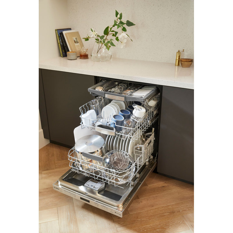 800 Series 24" Top Control Built-In Dishwasher with Stainless Steel Tub and Flexible 3Rd Rack, Black