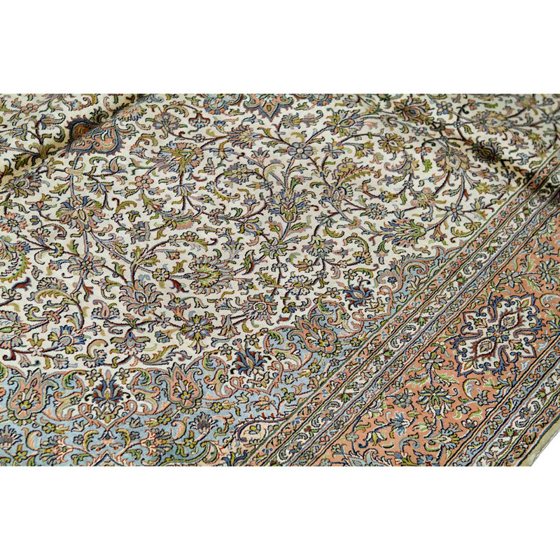 Hand Woven Silk Oriental Area Rug