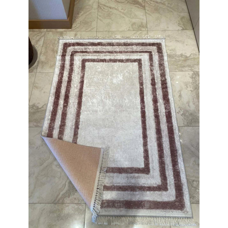 Tapis Maryemma avec envers antidérapant, Rectangle 2 pi 7 po x 3 pi 3 po