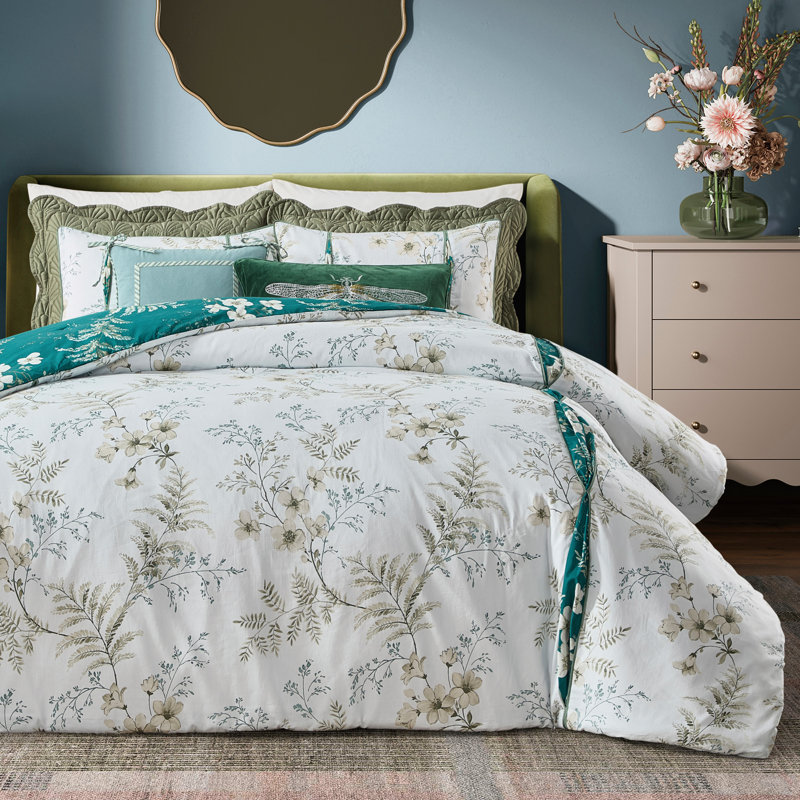 Interlude Comforter Set, King Comforter + 3 Additional Pieces
