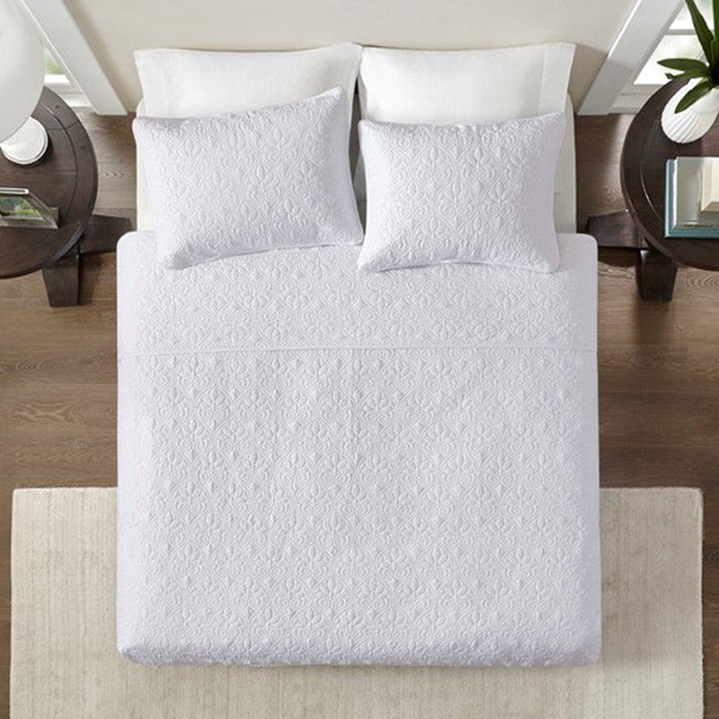 48f-f3cf-feff7 Comforter