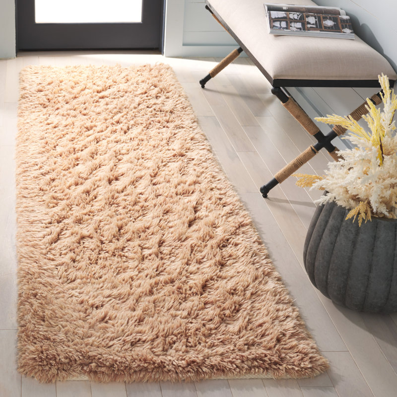 Amarylis Handwoven Wool Rug, Runner 2'3" x 8'