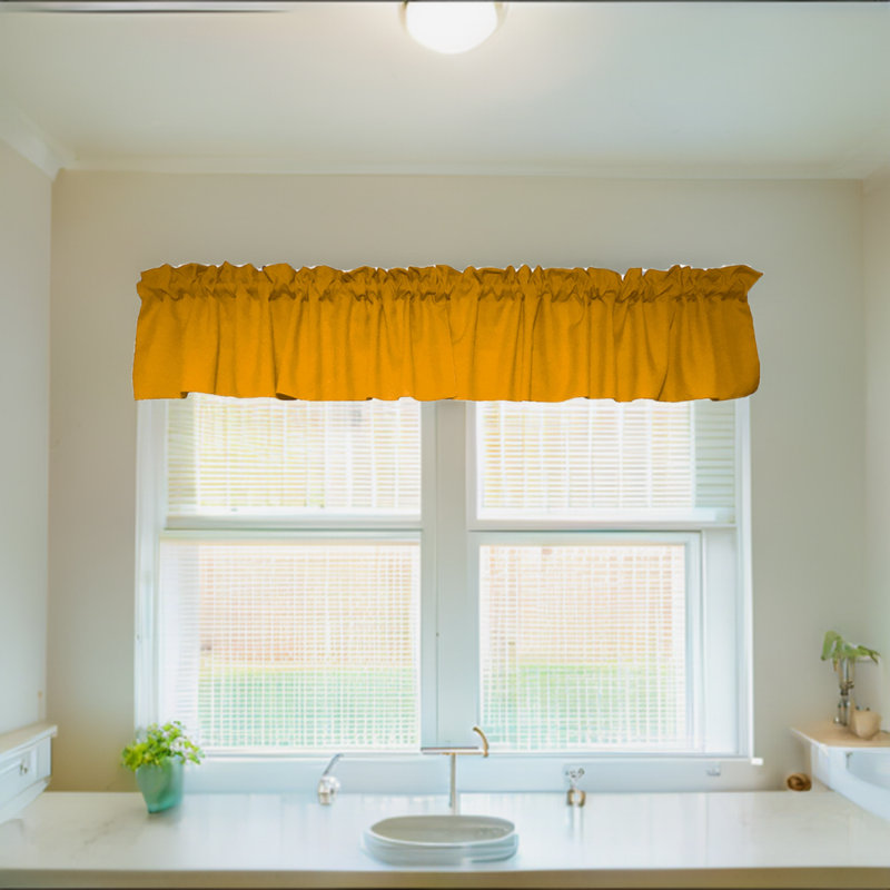 Cantonnière sur mesure l 58 po Pastorella, L 58 po x L 28 po, Jaune souci