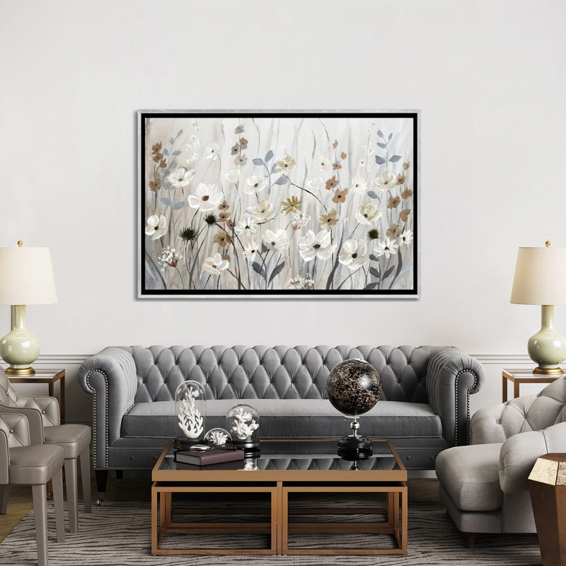 «Misty Meadow Field» encadré par Nan Print, H 18 po x l 26 po, Toile avec cadre flottant, Argent argent