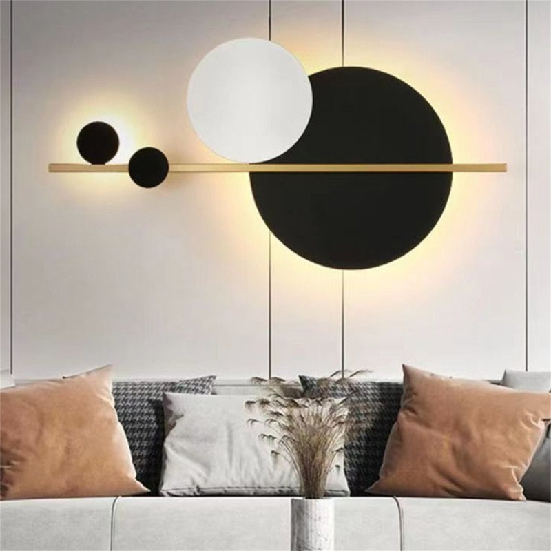 Aftinia LED Wallchiere, Black