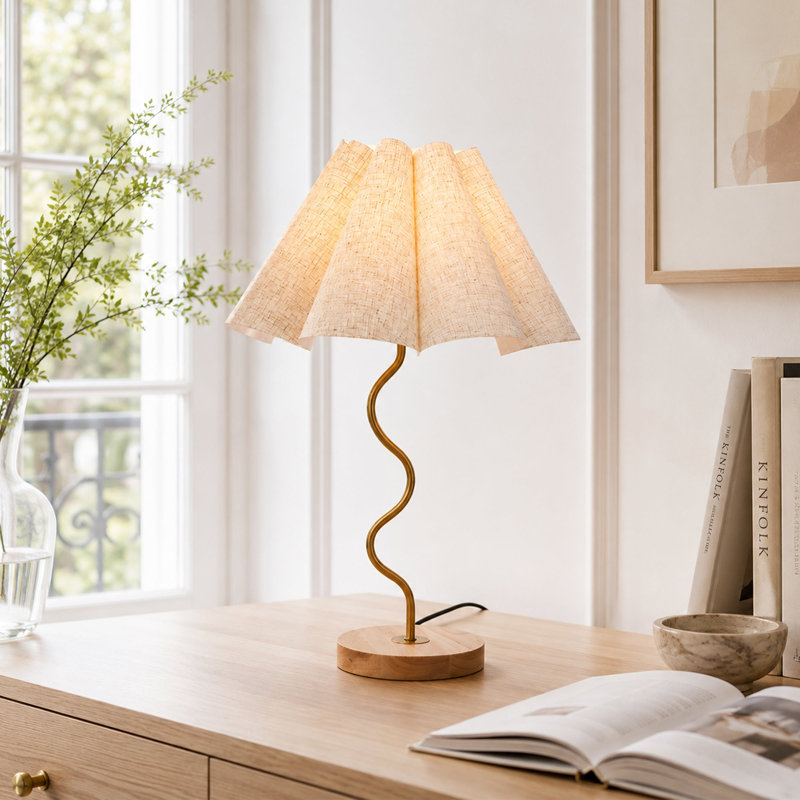 Lampe de table en métal Hailyn