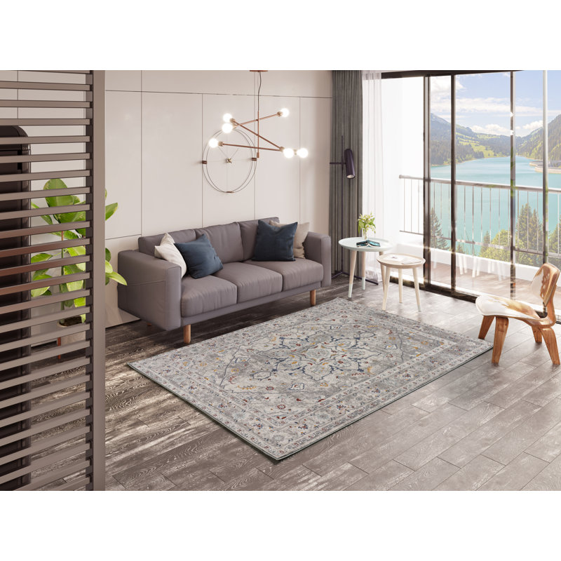 Tarcienne Machine Woven / Power Loomed Area Rug, Rectangle 133 x 190cm