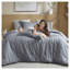 Ensemble d'édredon 7 pièces à rayures tissées pour grand lit - Literie en microfibre grise avec draps, taies d'oreiller et taies décoratives - Design minimaliste luxueux-124648206
