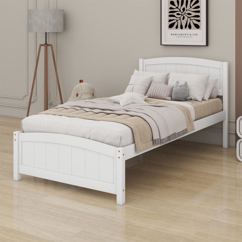 Lit plateforme avec tête et pied de lit., White