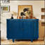 Armoire de rangement ovale de 47 pouces avec 4 portes, accent cannelé et bords arrondis, idéale pour le salon et la cuisine