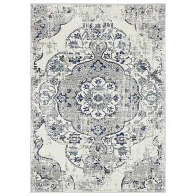 Mannsville Oriental Indoor Rug