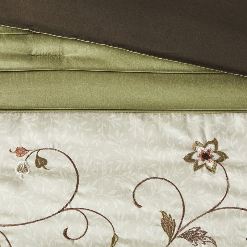 Édredon 7 pièces pour très grand lit - Design 100% broderie ornementale comprenant un édredon, des taies décoratives, des coussins décoratifs et une jupe de lit