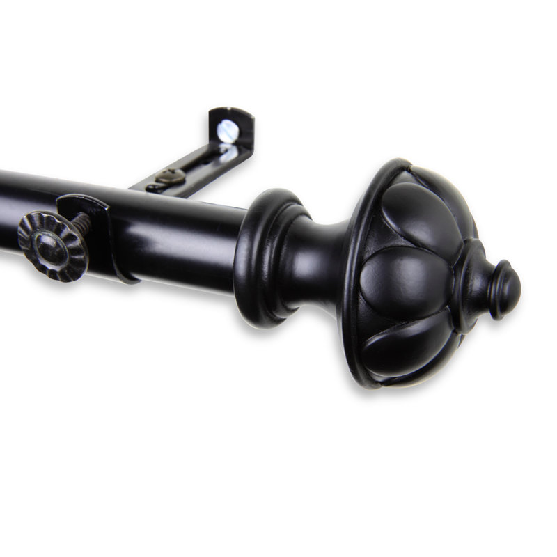 Tringle de rideau de coin simple réglable en métal Kravitz, 28 po à 48 po, Noir