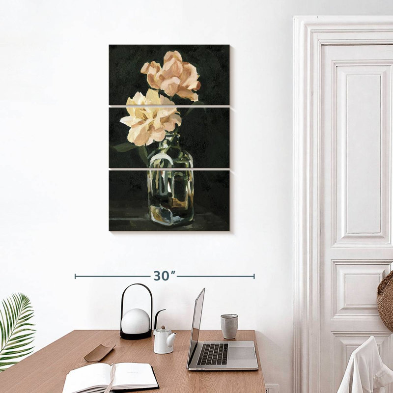 Arrangement Harnek rose foncé II, H 32 po x l 20 po