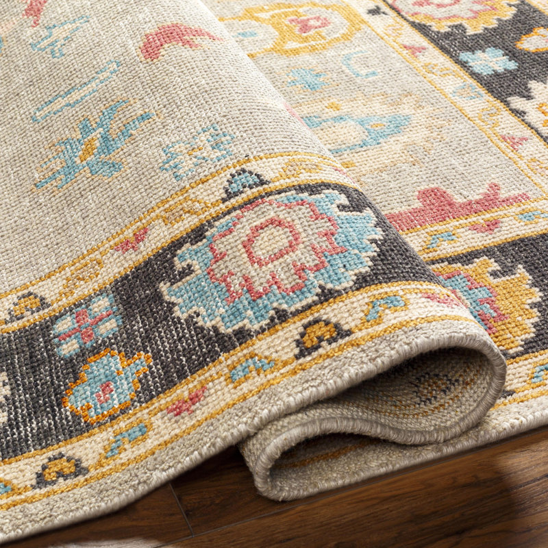Kars Oriental Area Rug, Rectangle 12' x 15'