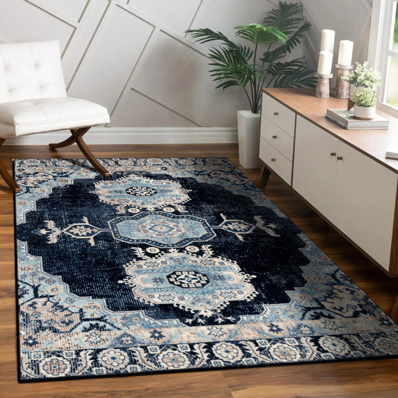 Oriental Indoor Rug, Rectangle 5' x 7'