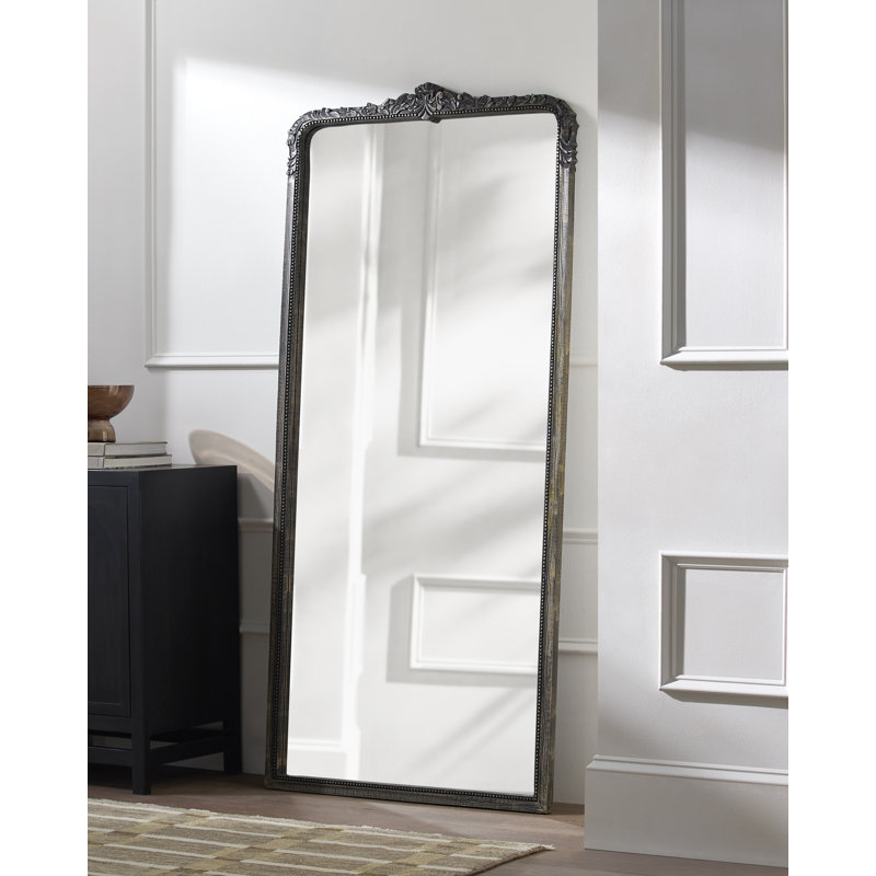 Miroir Aliscia, Noir, noir, noir, noir