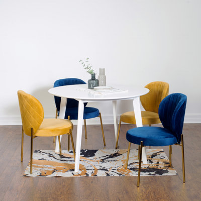 Ensemble de salle à manger 5 pièces Amoa: table ronde blanche et 4 chaises