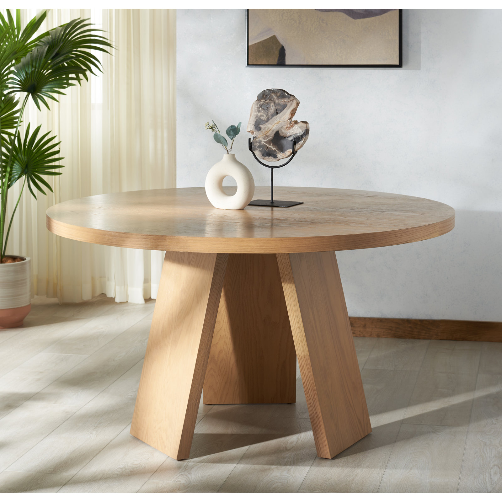 Mattelynn 54'' Round Dining Table, Natural