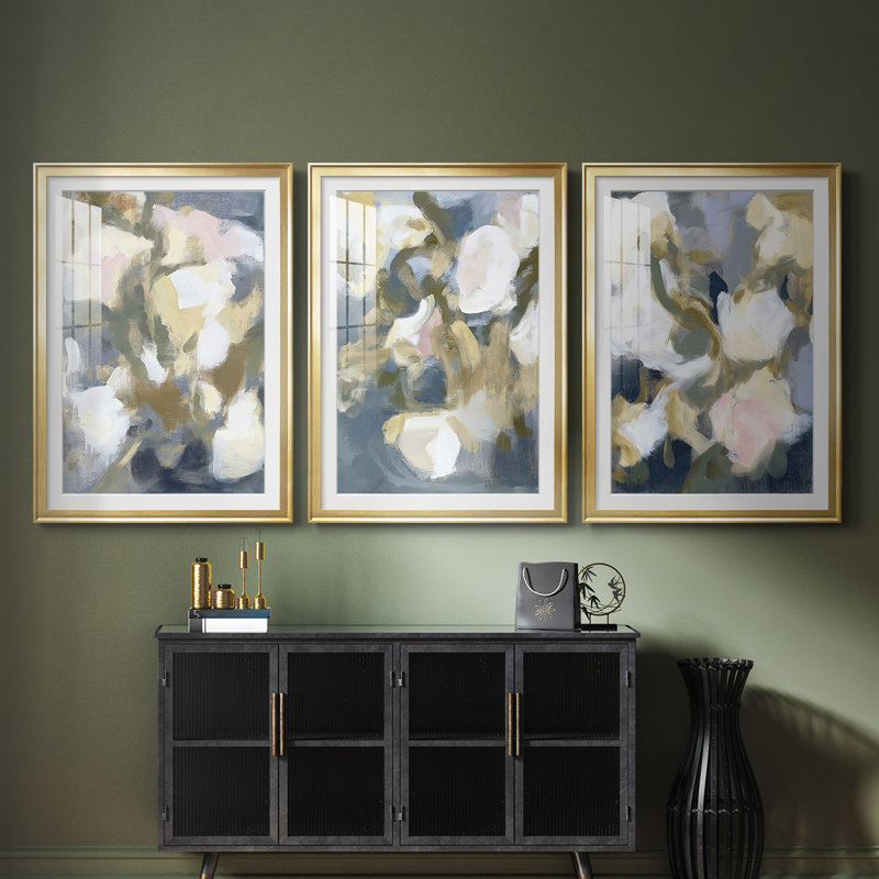 FLORAL Series DCLVII - Impression encadrée sur mesure de qualité supérieure - 3 pièces, H 27 po x l 39 po, Doré