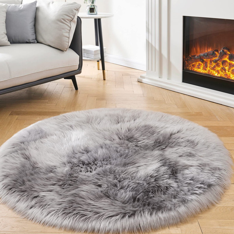 Haja Faux Sheepskin Indoor Rug, Round 10'