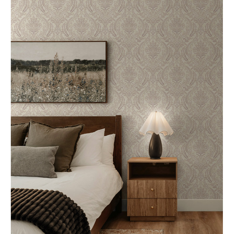  Papier peint à motif damassé canari albâtre et lavande Designs, Albâtre métallique / lavande