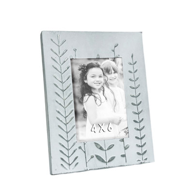 VIP Metal 10.75 in. Gray 4x6 Embossed Leaves Floral Frame